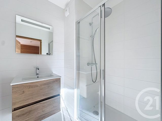 Appartement T3 à vendre - 3 pièces - 71.0 m2 - LES GETS - 74 - RHONE-ALPES - Century 21 Call Home