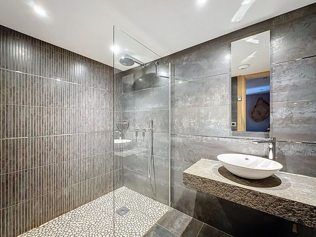 maison à vendre - 11 pièces - 338.0 m2 - AVORIAZ - 74 - RHONE-ALPES - Century 21 Call Home