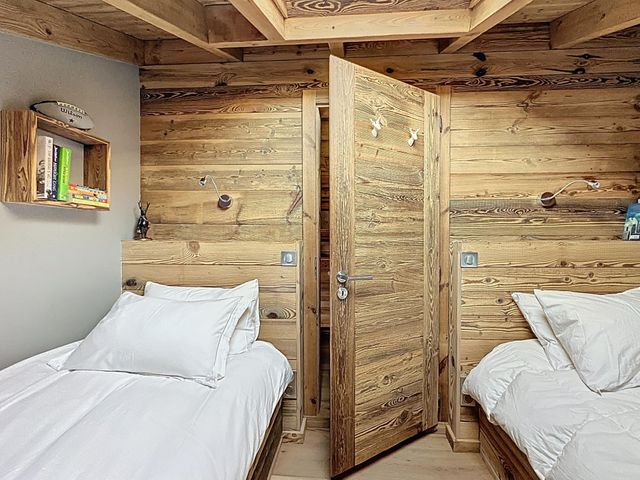 maison à vendre - 8 pièces - 264.1 m2 - LES GETS - 74 - RHONE-ALPES - Century 21 Call Home