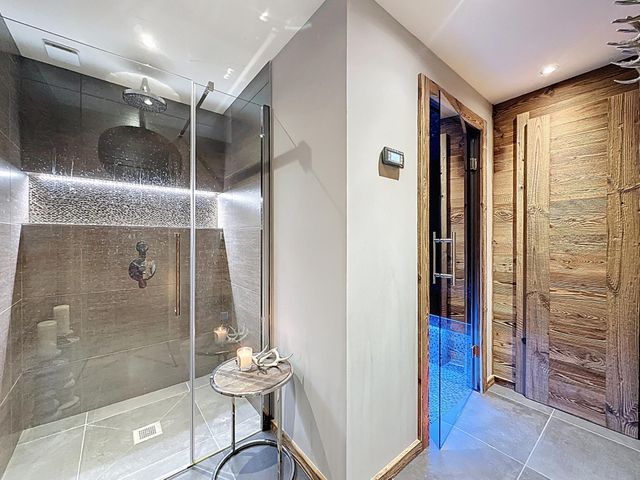 maison à vendre - 8 pièces - 264.1 m2 - LES GETS - 74 - RHONE-ALPES - Century 21 Call Home