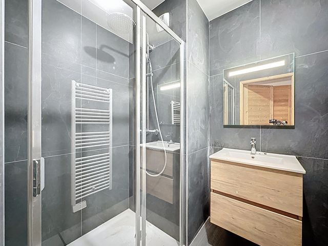 Appartement T5 à vendre - 5 pièces - 160.0 m2 - LES GETS - 74 - RHONE-ALPES - Century 21 Call Home