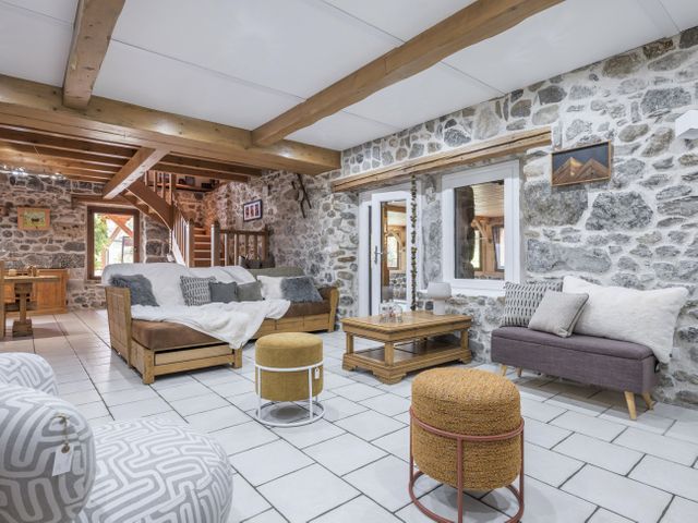 maison à vendre - 10 pièces - 465.0 m2 - MIEUSSY - 74 - RHONE-ALPES - Century 21 Call Home