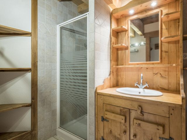 maison à vendre - 10 pièces - 465.0 m2 - MIEUSSY - 74 - RHONE-ALPES - Century 21 Call Home